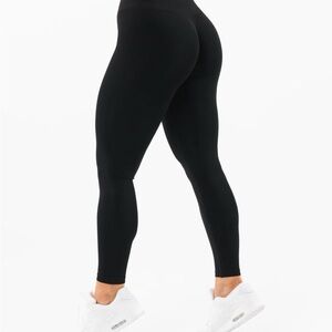 Alphalete Amplify Black Leggings